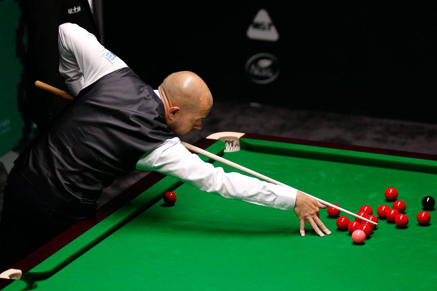 而与她搭档 而与她搭档