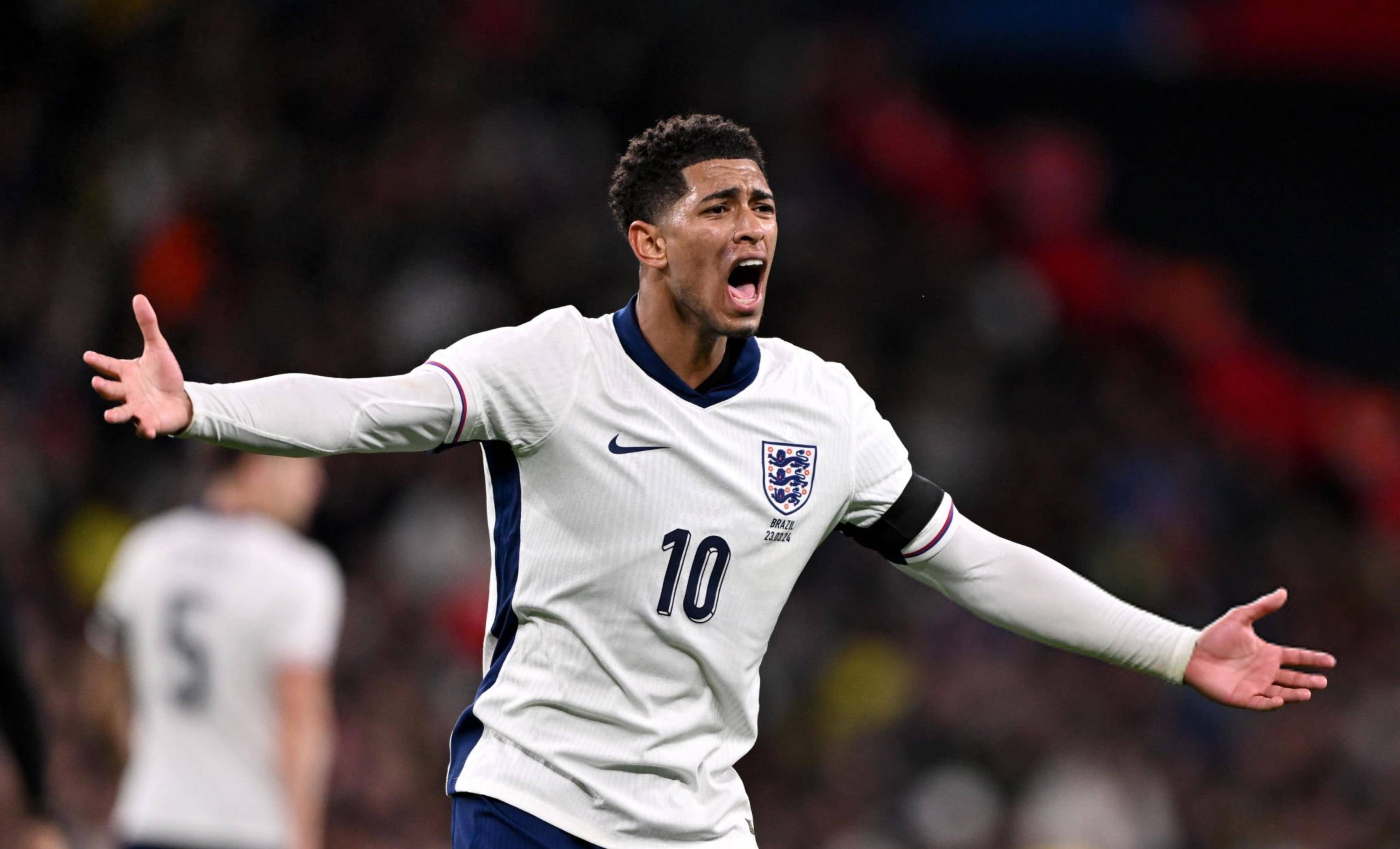 防守球员视 防守球员视